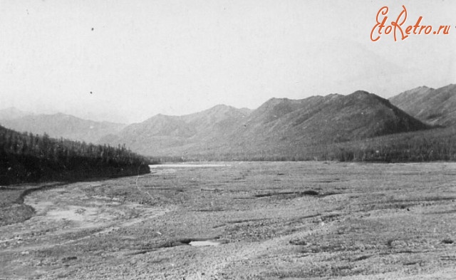 Магаданская область - Река Будыга, место наледи. 1943