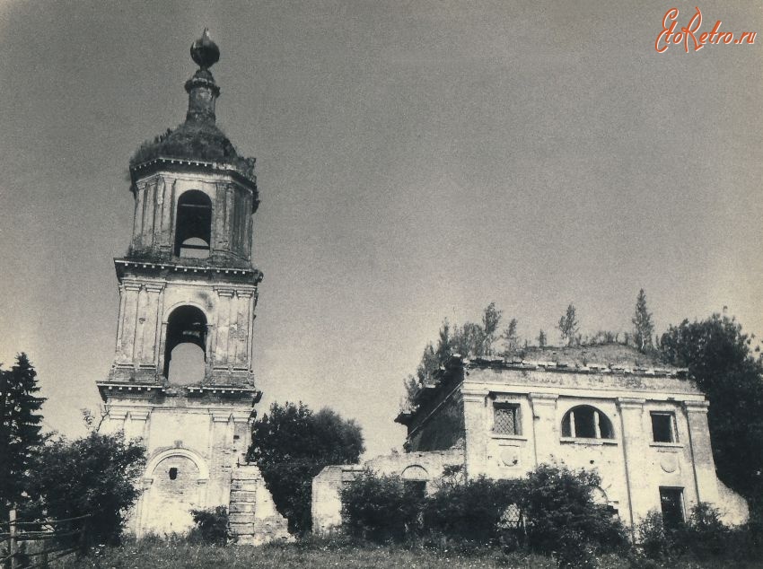 Руза - Руины Казанского храма в Истрово