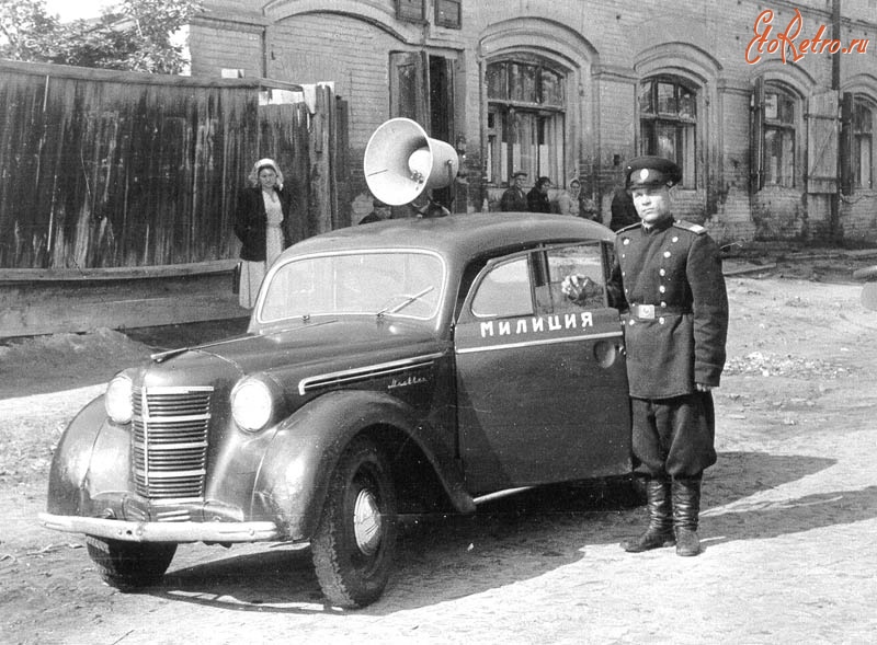 Пенза - Советский Милиционер Григорий Шелков на страже социалистической законности на улицах Пензы