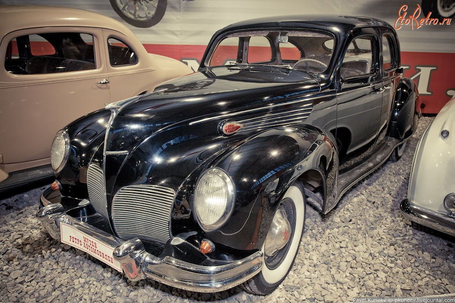 Ретро автомобили - Lincoln Zephyr 1938