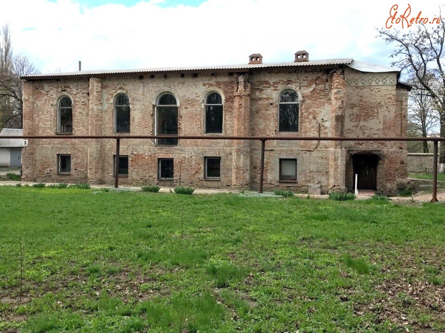 Луганск - Бывший дом бывшего директора завода 
