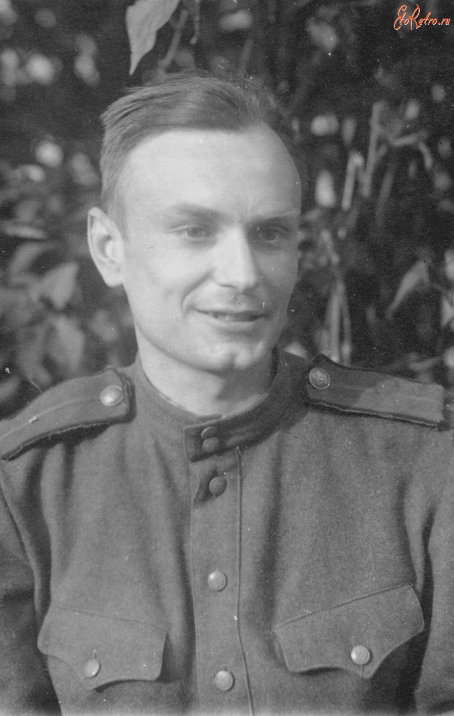 Россия - Cергей Александрович Жевакин  счастливый младший лейтенант 10 мая 1945 года