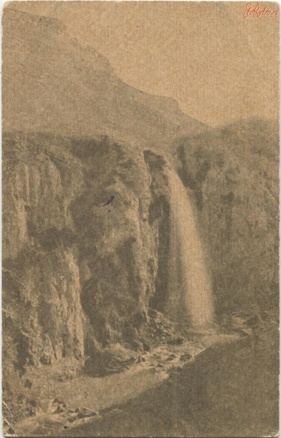 Кисловодск - Водопад в Ореховой балке, первый