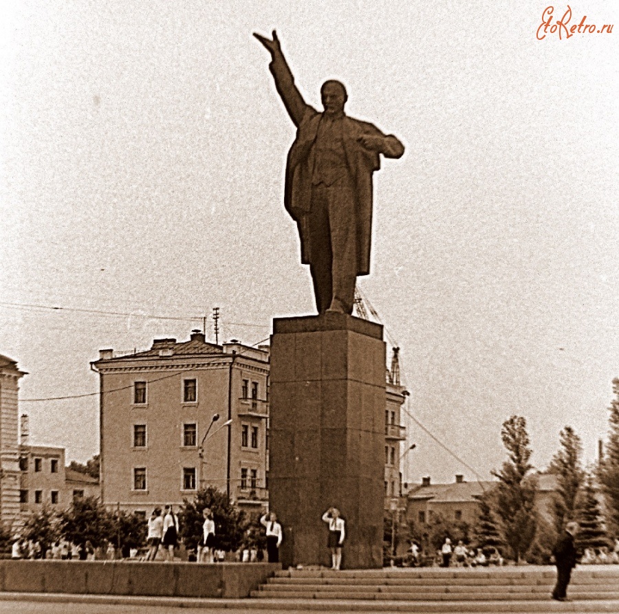 Тамбов - Памятник В.И.Ленину