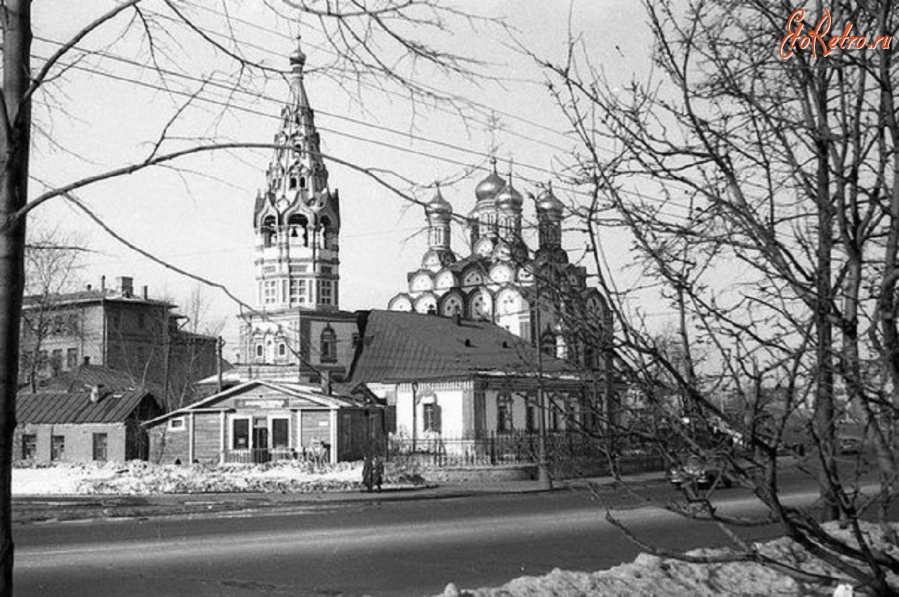 Москва - Церковь Николы в Хамовниках. 1961 год.