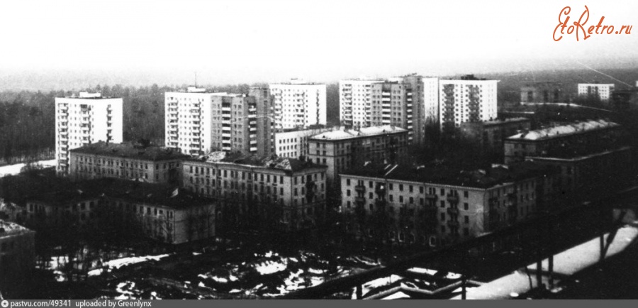 Москва - Нижня Первомайская улица. Вид на Юго-Запад с крыши дома 53