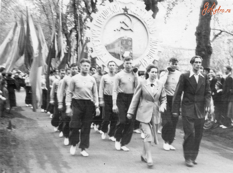 Москва - Парад физкультурников г.Люблино 1956г.