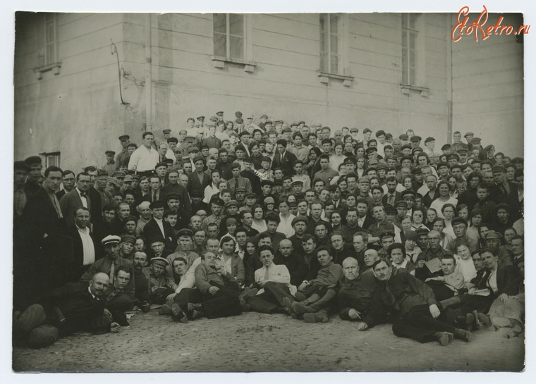 Москва - Собрание троцкистов в Москве, 1925