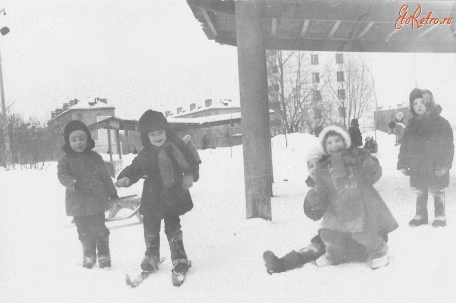 Москва - Улица Паперника На территории Детского сада 1978
