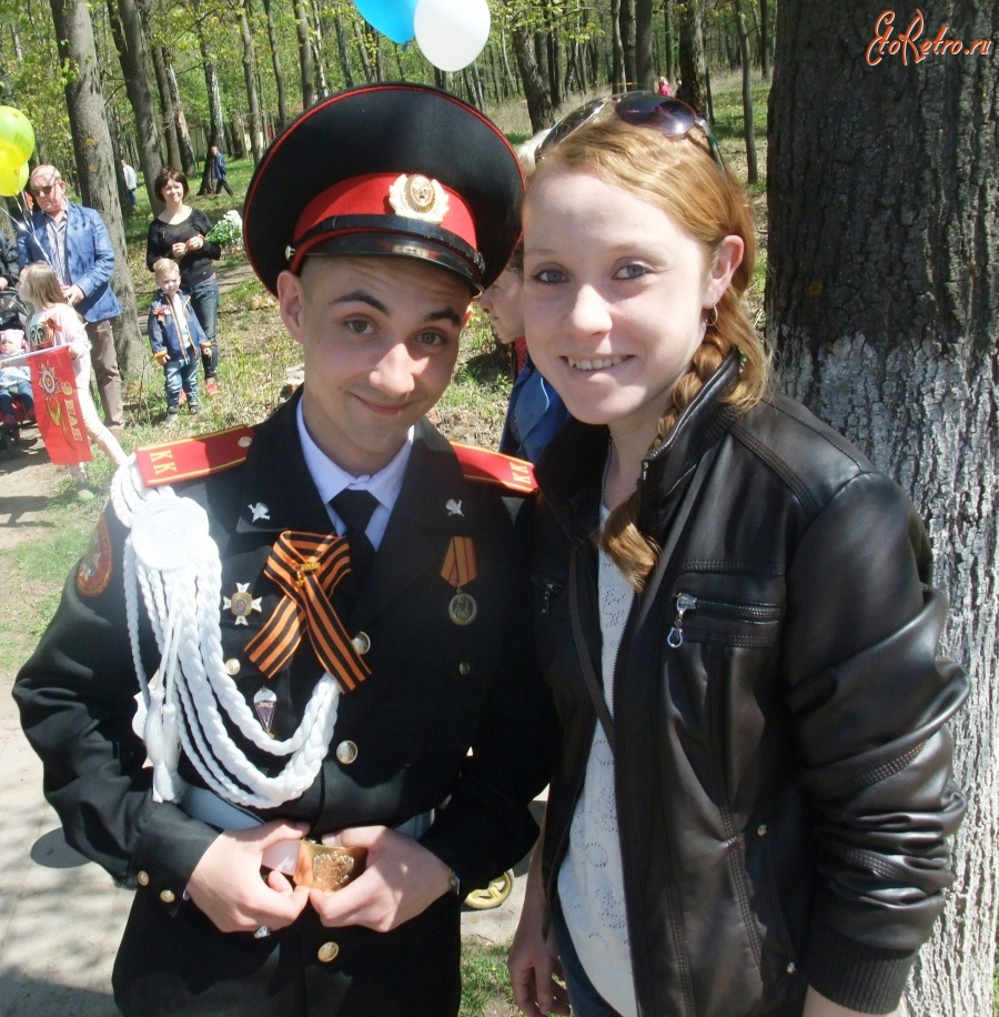 Болохово - Новое счастливое поколение Бессмертного полка  города Болохово. 9 мая 2015 года