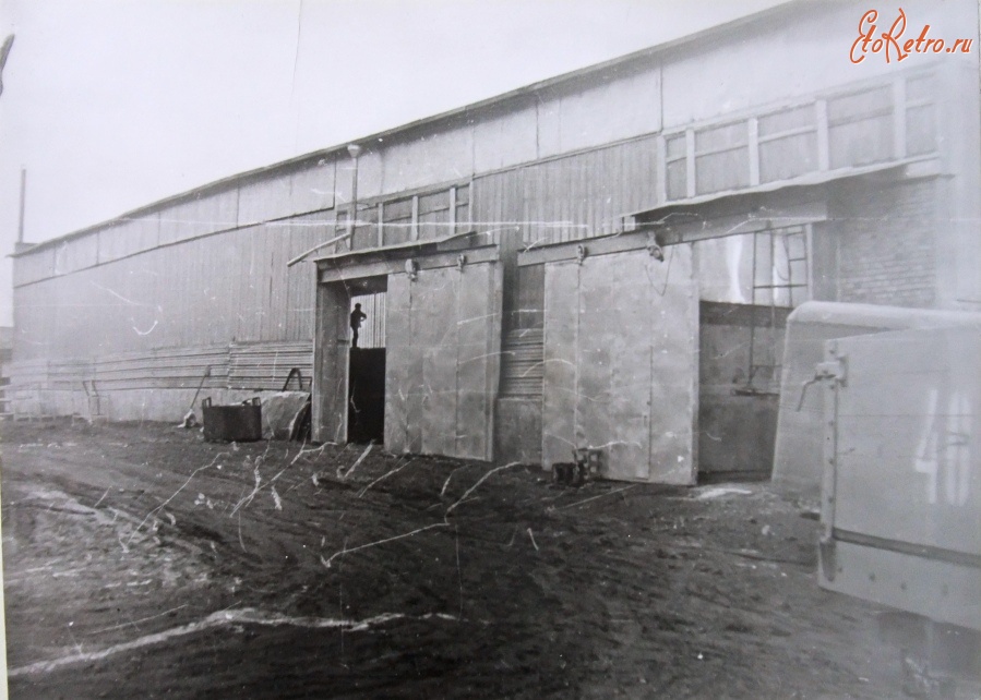 Болохово - Болоховский экспериментальный завод.     Построен пятый  корпус в 1982 году. В нём разместили механический участок и отдел главного механика.