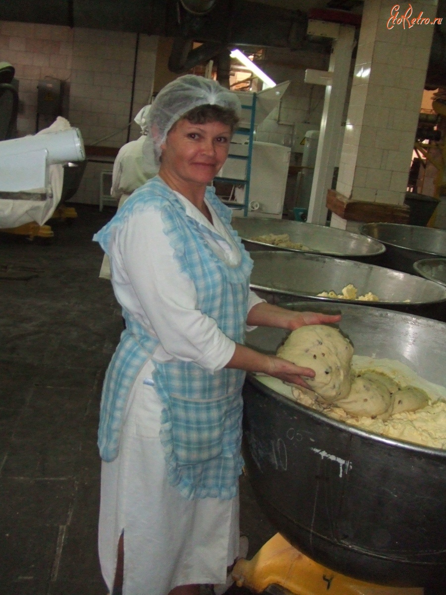 Болохово - Болоховский хлебозавод -старейшее предприятие города.Хороший хлеб получается у добрых и красивых людей. Каждый грамм хлеба содержит частичку души людей его создавших.  