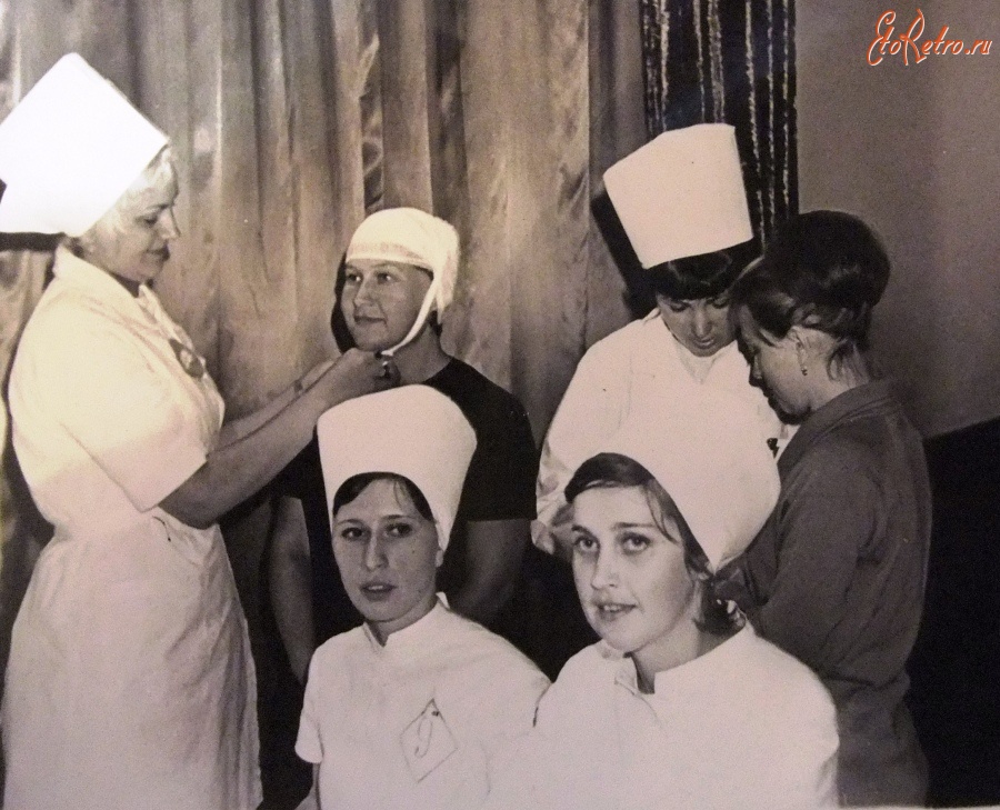 Болохово - Мой любимый город Болохово. Здесь я живу 70 лет.   Савина Н.В. и Кислова М.С. на конкурсе медсестёр в г.Киреевске 1975 год.