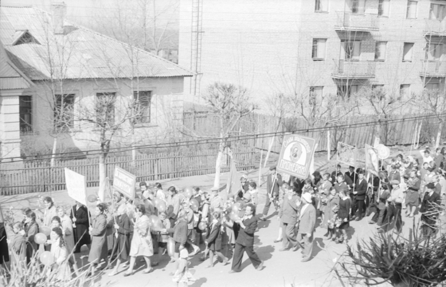 Болохово - Мой любимый город Болохово. Здесь я живу 70 лет.  Первомайская демонстрация  в 1963 году.