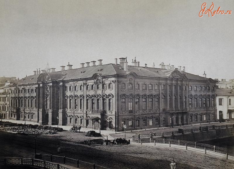 Санкт-Петербург - Фасад Строгановского дворца на Невском проспекте