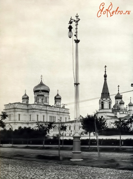Санкт-Петербург - Один из первых электрических фонарей