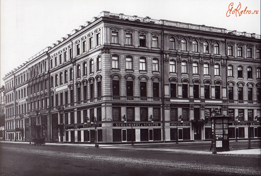 Санкт-Петербург - Фасад дома 11 по Невскому проспекту.