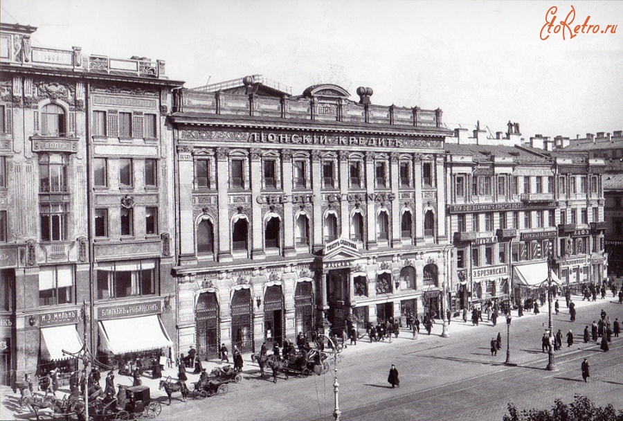 Санкт-Петербург - Фасады домов 46, 48 и 50 по Невскому проспекту.