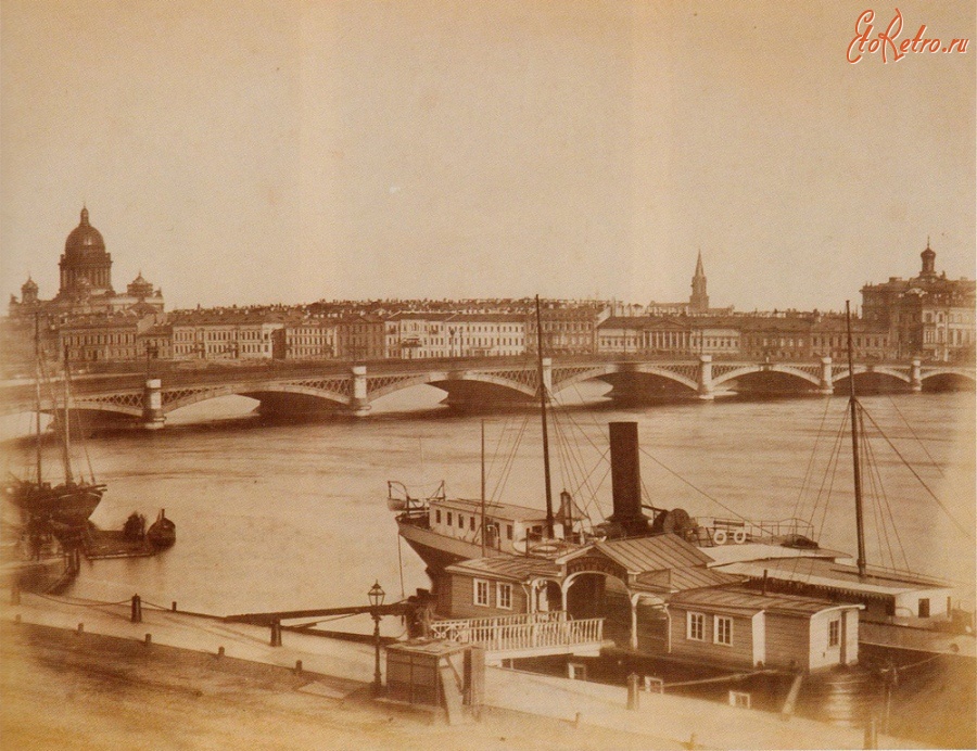 Санкт-Петербург - Вид на Неву и Николаевский мост.