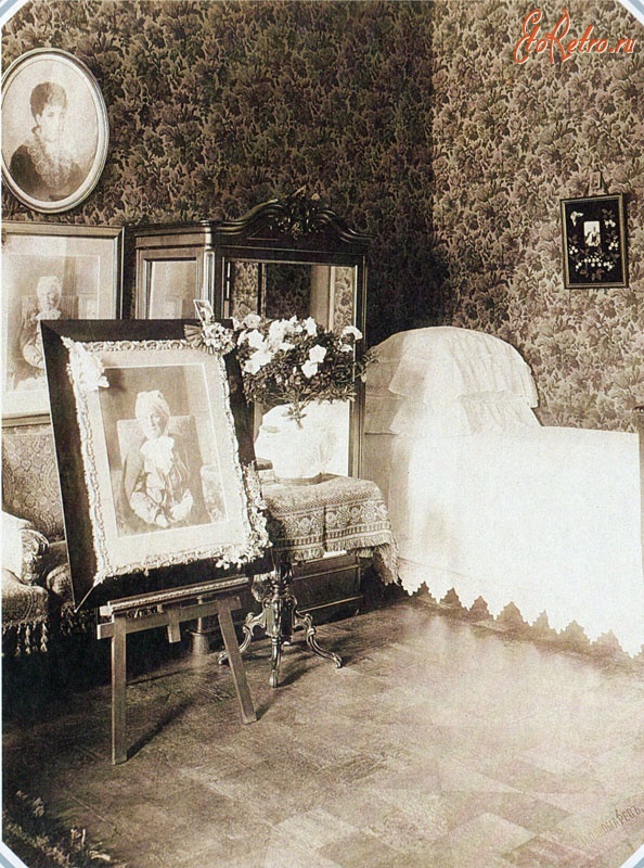 Санкт-Петербург - Спальня в доме А. В. Терликовой на Васильевском острове, 6-я линия.