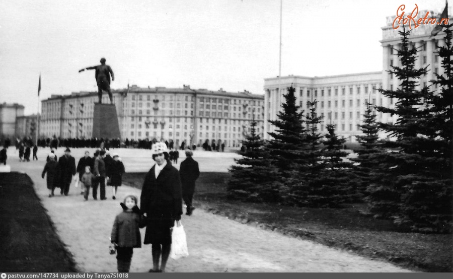 Санкт-Петербург - На Московской площади