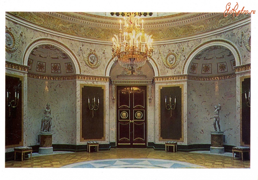 Санкт-Петербург - Павловск. Большой дворец. Итальянский зал.