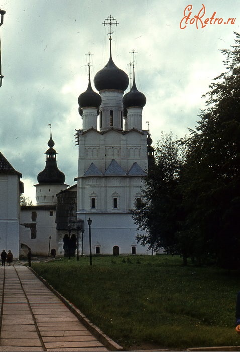 Ростов - Ростовский кремль, церковь Иоанна Богослова
