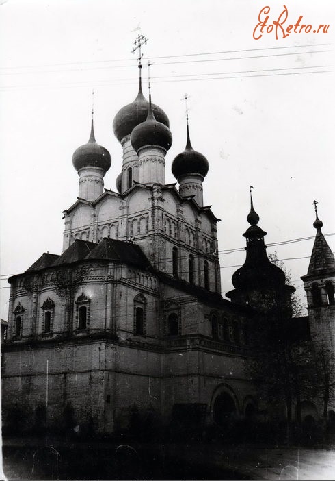 Ростов - Церковь Иоанна Богослова в Ростовском кремле