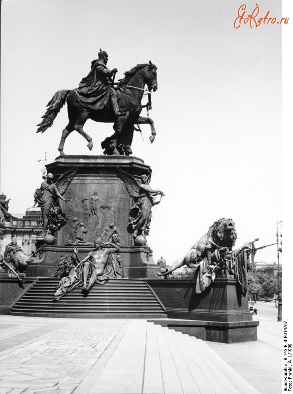 Берлин - Berlin, Nationaldenkmal Kaiser Wilhelm I. am Stadtschloss Германия , Берлин