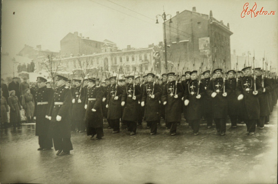 Киев - 7 ноября 1947 года.