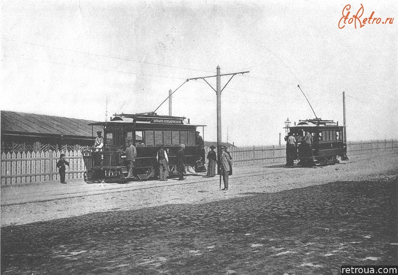 Киев - Київ. Володимирський спуск. В день відкриття першої лінії електричного трамвая в 1892 році.