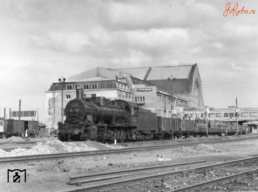 Киев - Київський вокзал в 1941 році.