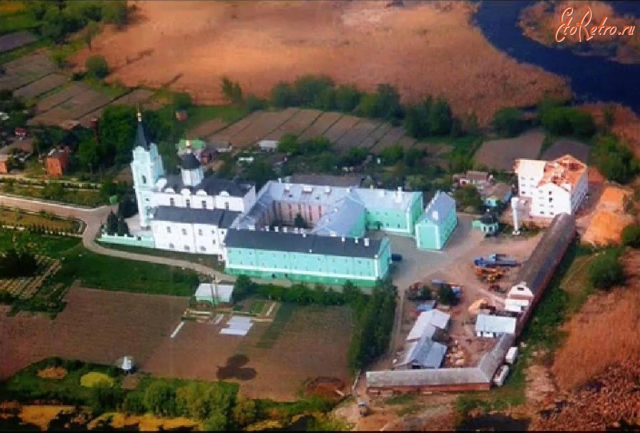 Браилов - Браилов Свято-Троицкий женский монастырь Вид с высоты