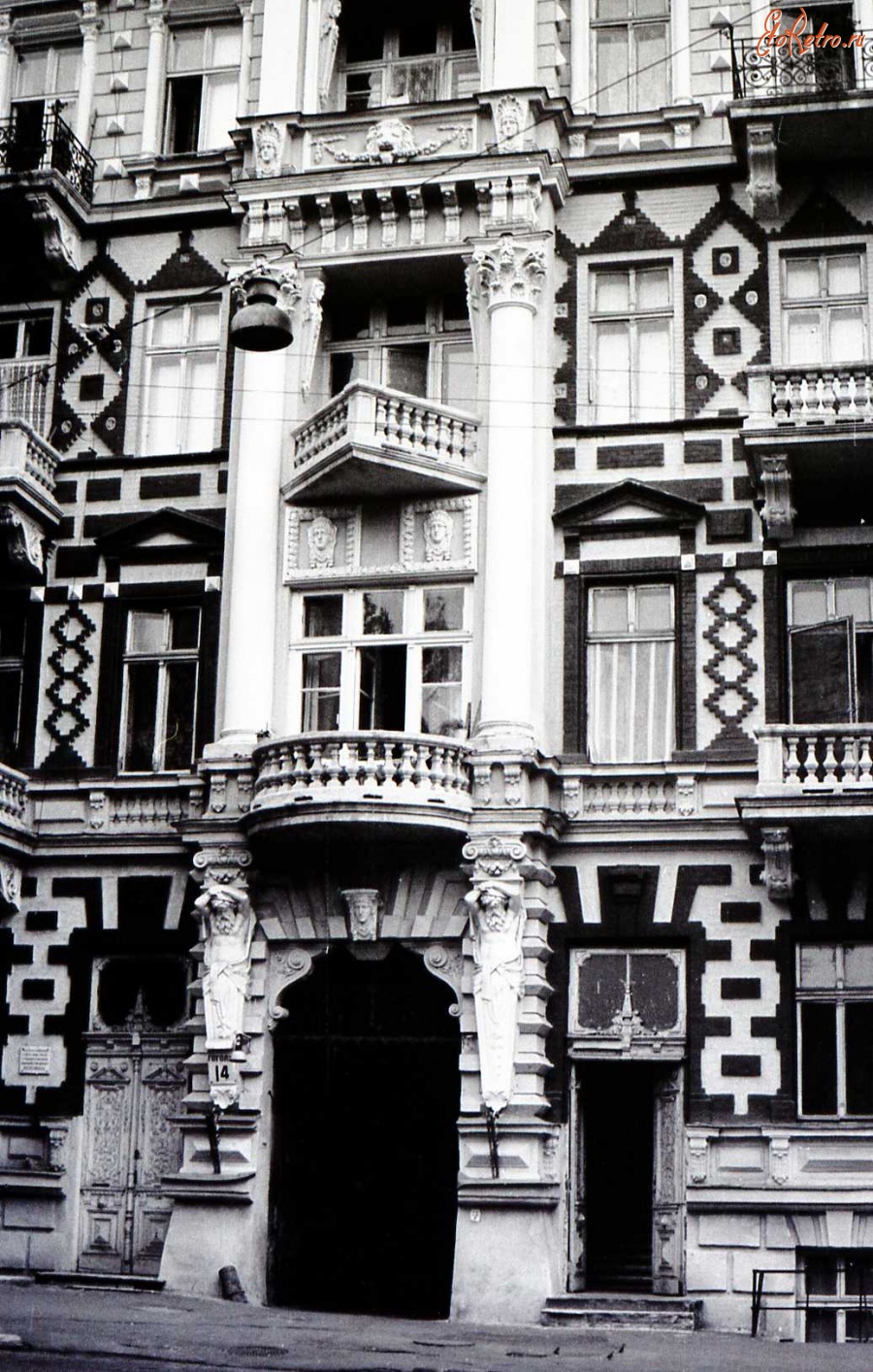 Одесса - Одесса интересное здание-1981.