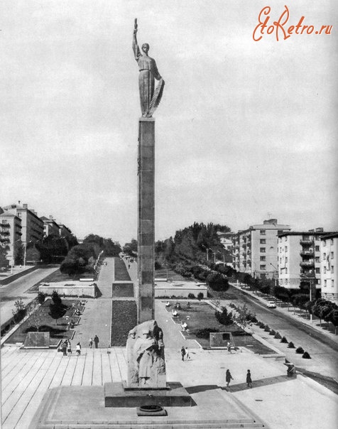 Днепропетровск - Монумент Вечной Славы