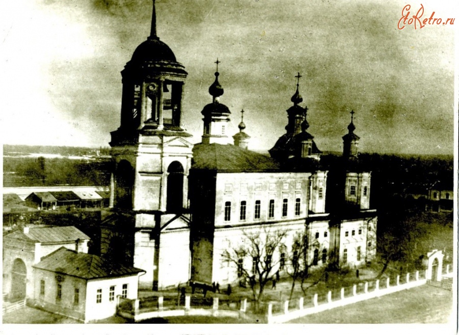 Старобельск - фото  старого Старобельска.Покровский собор