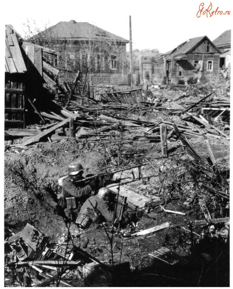 Волгоград - Немецкие пулемётчики в пригороде Сталинграда.