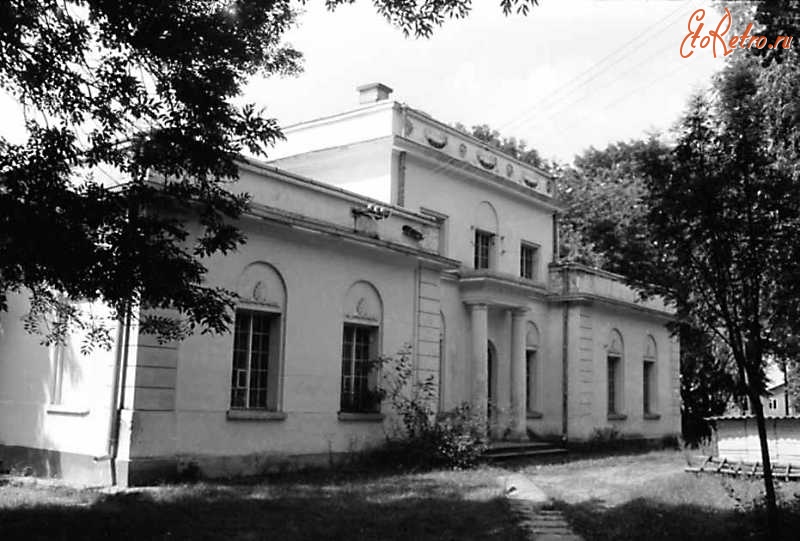 Борщёв - Палац в с.Дзвенигород (Борщівський р-н).
