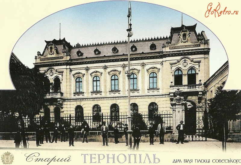 Тернополь - Старий Тернопіль. Дім біля площі Собеського.