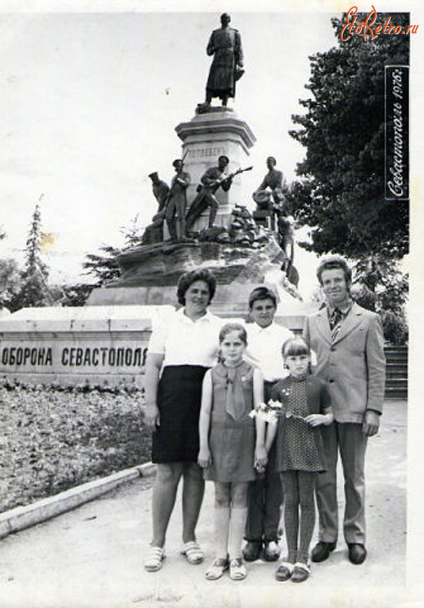 Севастополь - Памятник Э. И. Тотлебену.