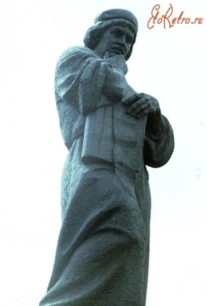 Полоцк - Памятник Франциску Скорине