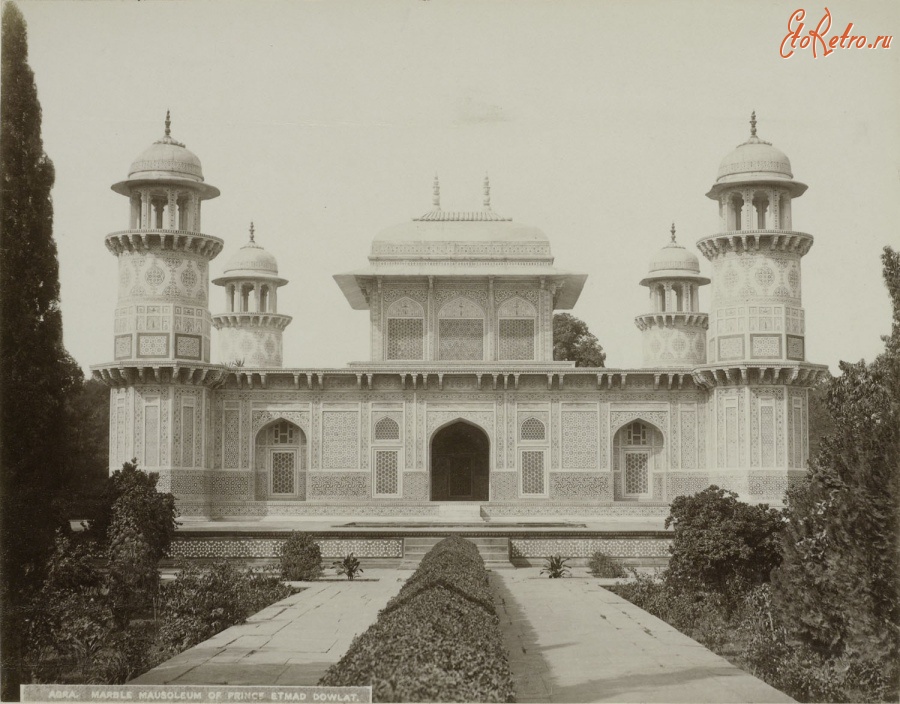 Индия - Мраморный мавзолей в Агре 1900