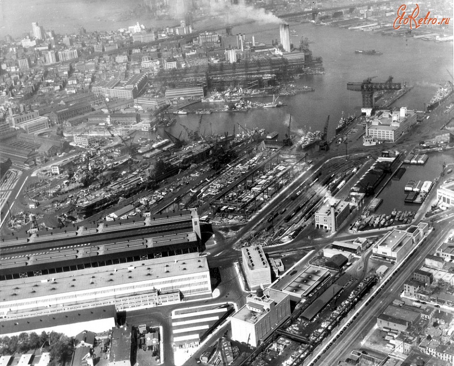 Нью-Йорк - New York Navy Yard aerial photo 1 in April 1945 США,  Нью-Йорк (штат),  Нью-Йорк,  Бруклин