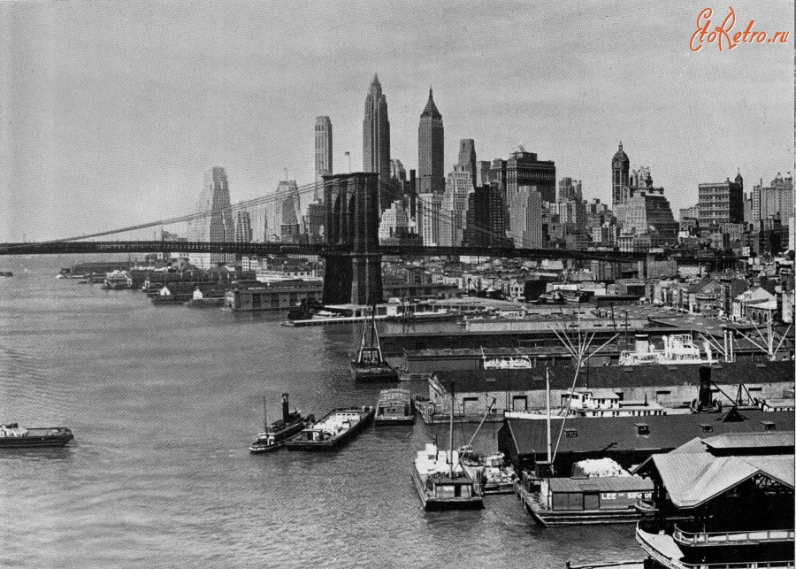 Нью-Йорк - lower manhattan looking southwest from manhattan bridge showing brooklyn bridge july 1945 США,  Нью-Йорк (штат),  Нью-Йорк,  Манхеттен