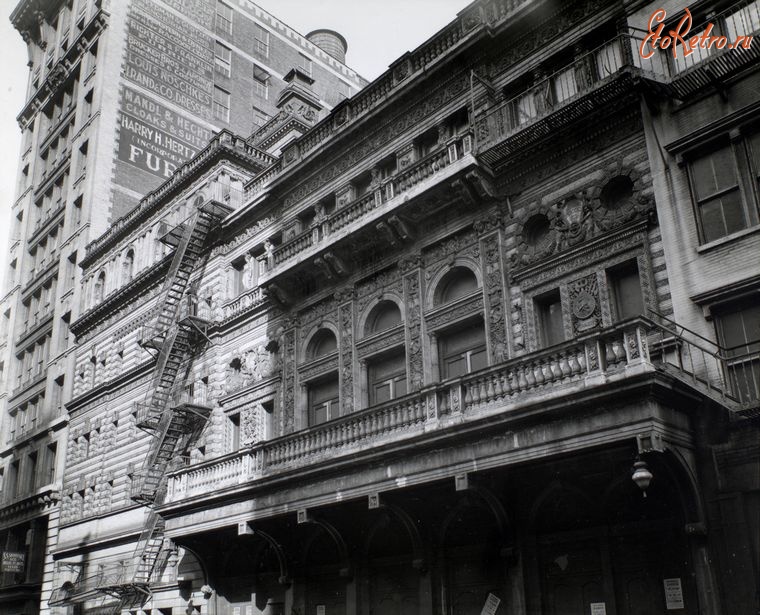 Нью-Йорк - Манхэттен. Пятая авеню и Бродвей, 1938