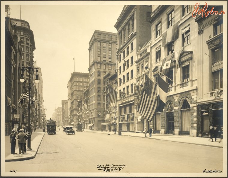 Нью-Йорк - Манхэттен. Пятая авеню. Итальянская Военная Комиссия, 1917