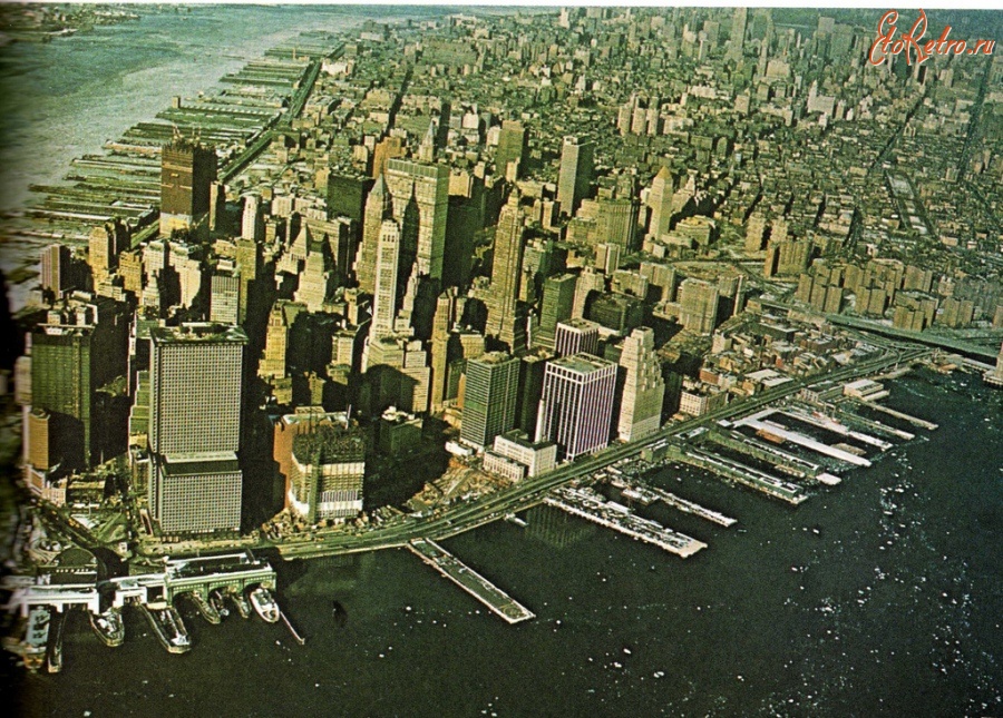 Нью-Йорк - Постройка башен-близнецов Всемирного торгового центра