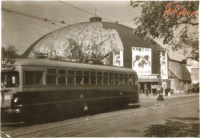 Саратов - Трамвай у цирка