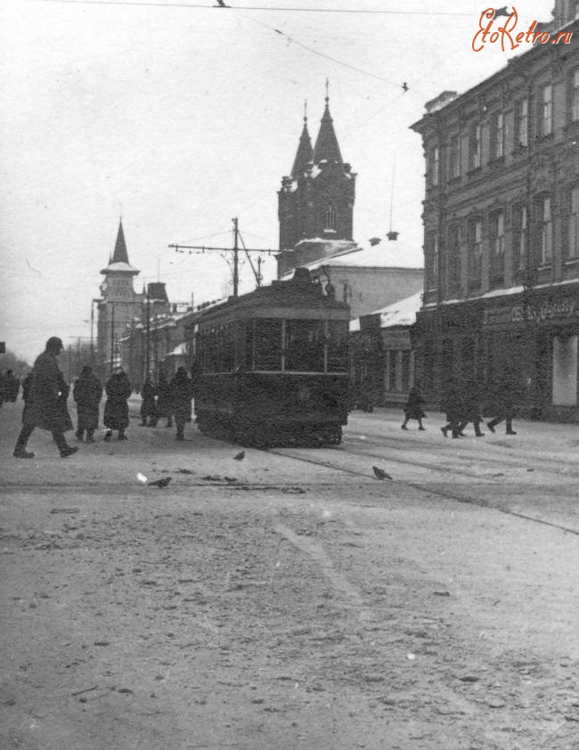 Саратов - Трамвай Х на улице Республики