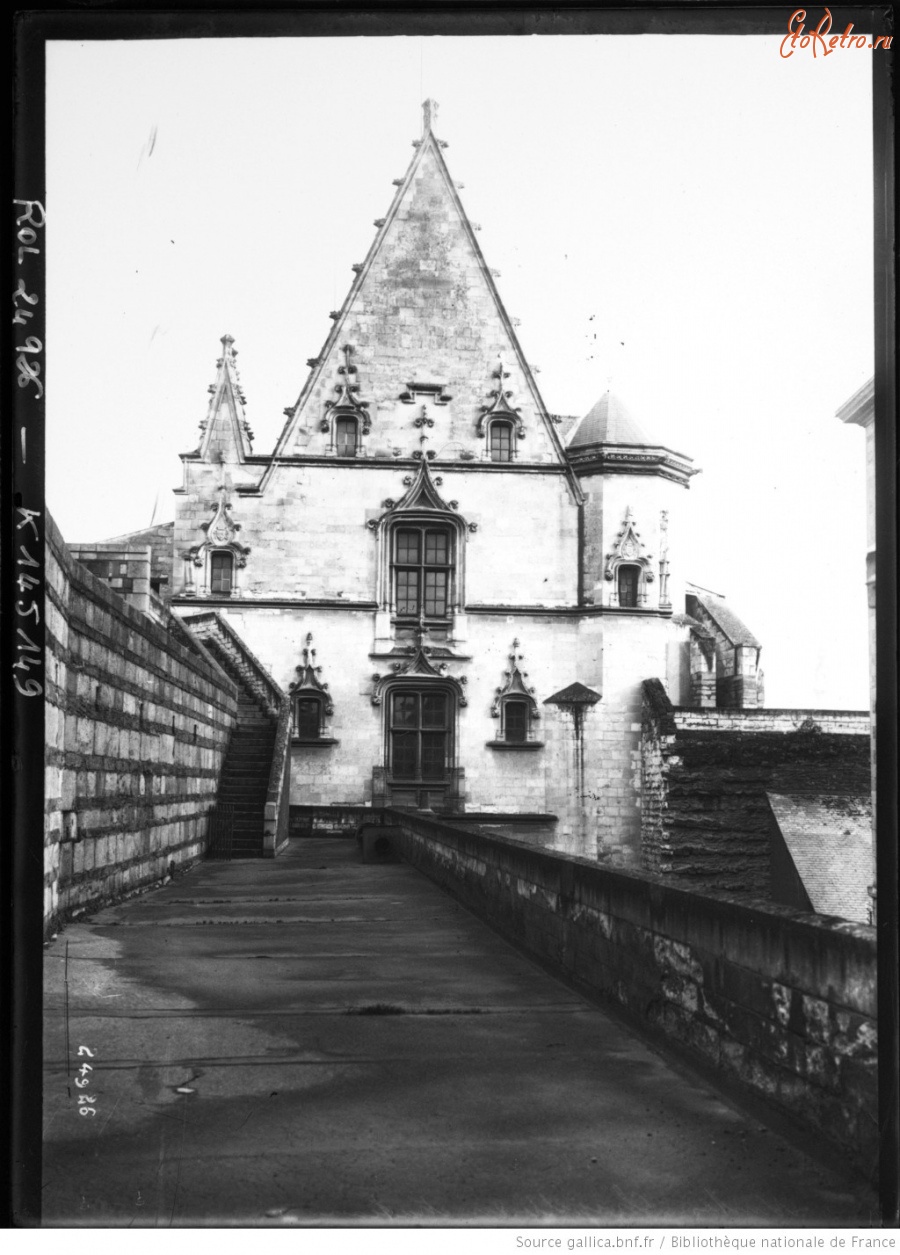 Франция - Нант. Церковь Герцогского замка, 1912